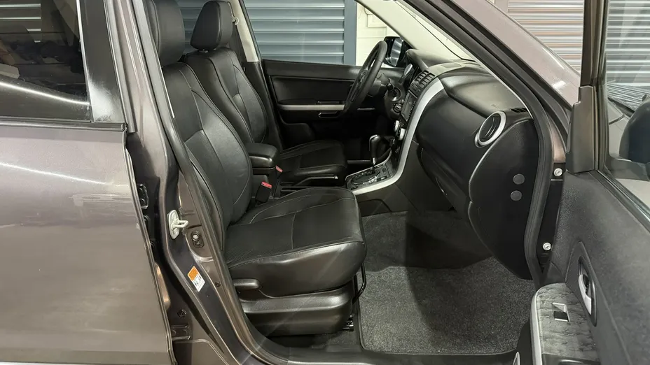 SUZUKI Grand Vitara -