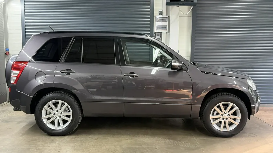 SUZUKI Grand Vitara -