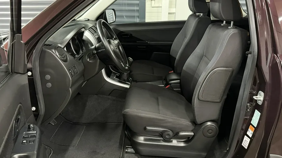 SUZUKI Grand Vitara -