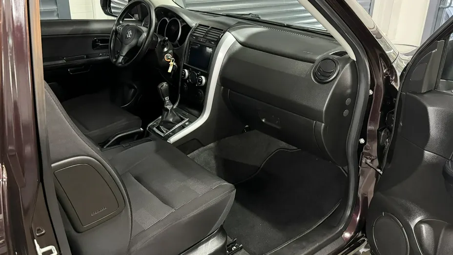 SUZUKI Grand Vitara -
