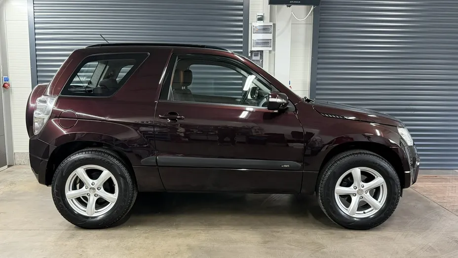 SUZUKI Grand Vitara -