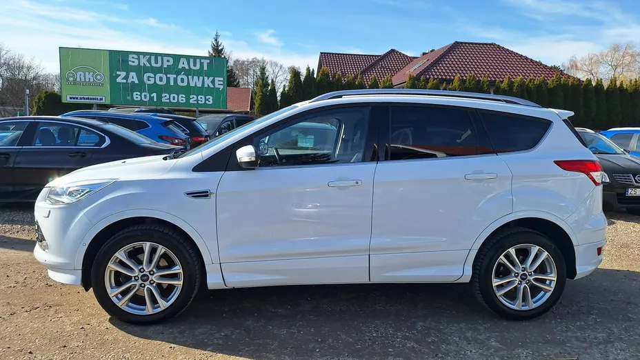 FORD Kuga -