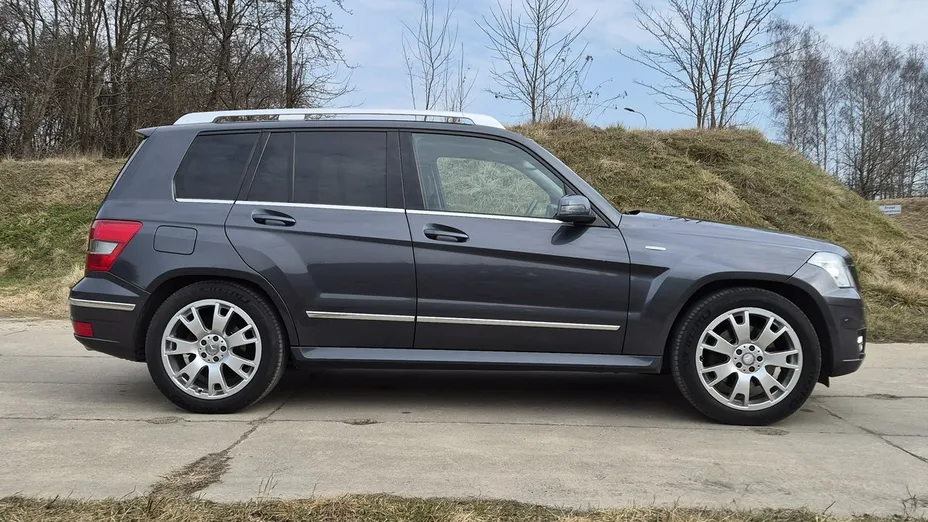 MERCEDES-BENZ GLK -