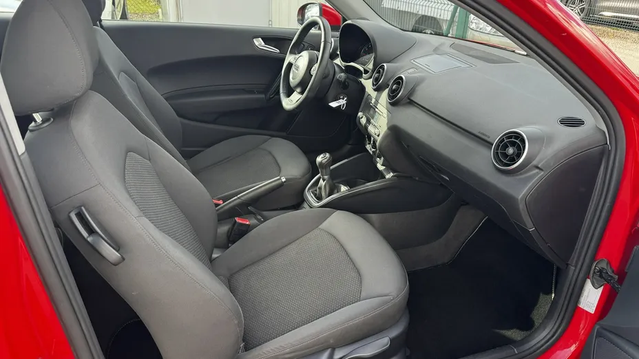 AUDI A1 -