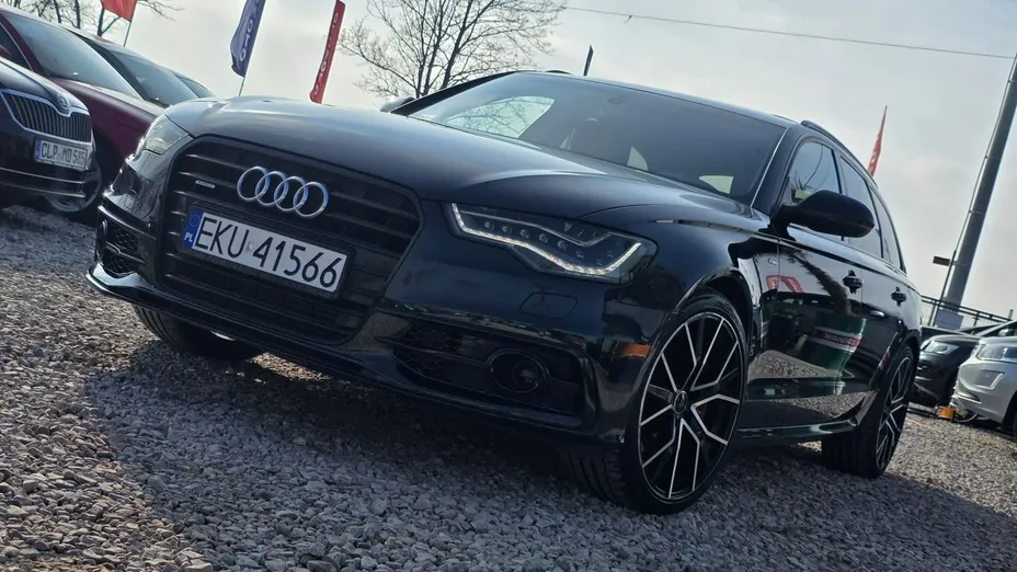 AUDI A6 -