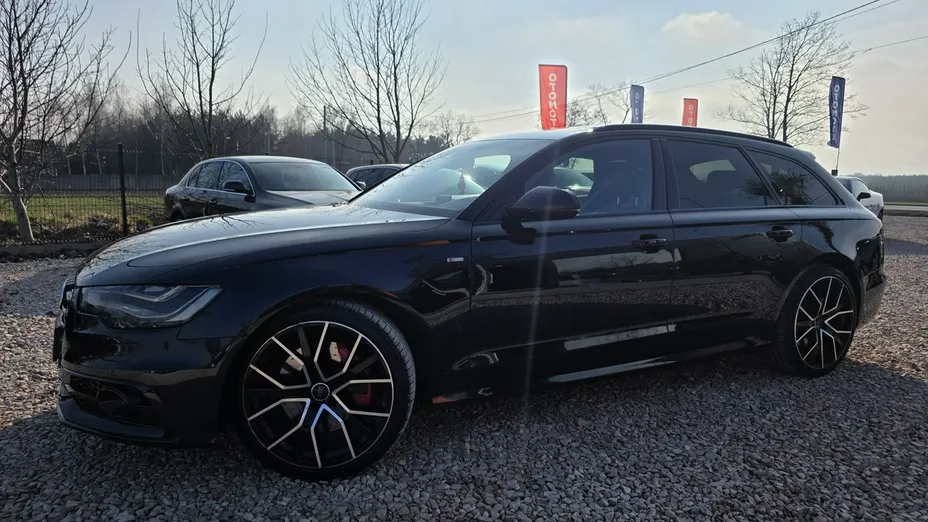 AUDI A6 -