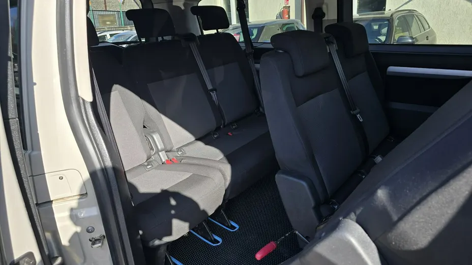 TOYOTA Proace Verso -