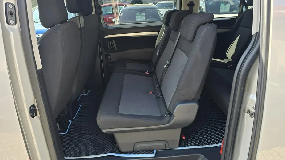 TOYOTA Proace Verso -