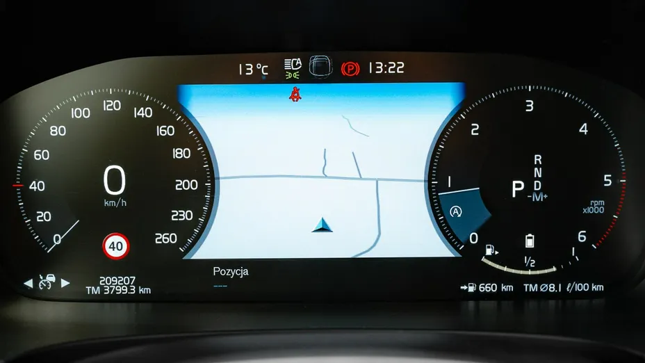VOLVO V90 -