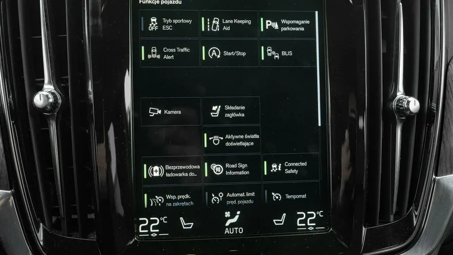 VOLVO V90 -