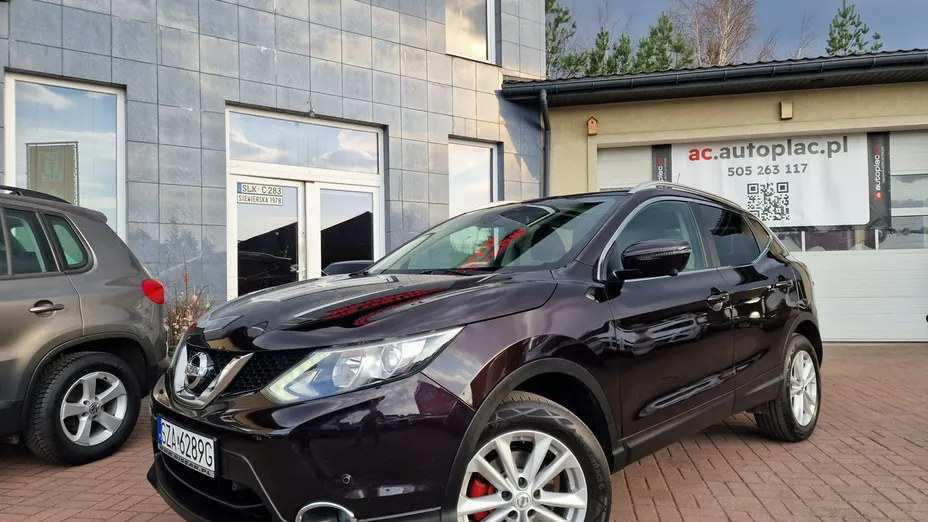 NISSAN Qashqai -