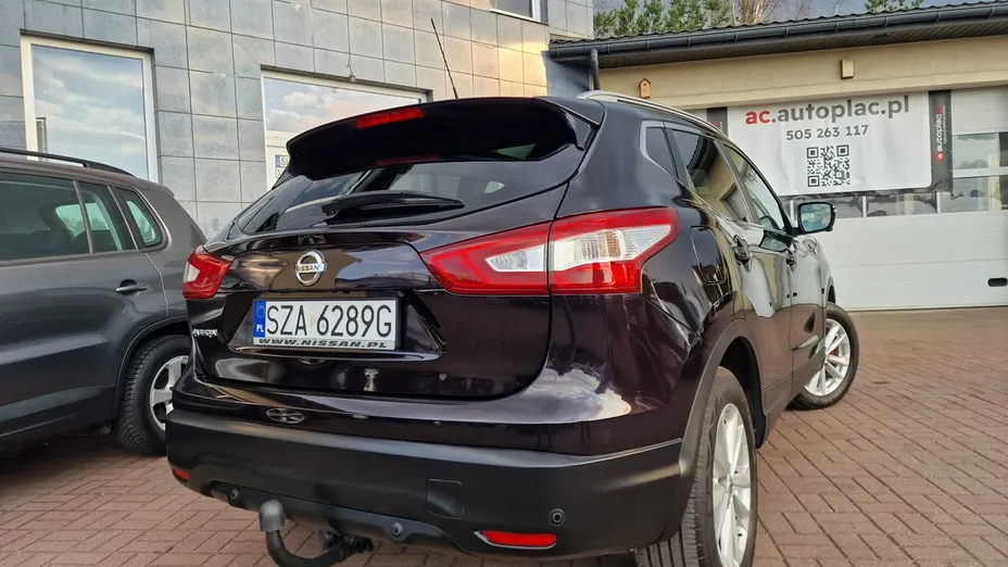 NISSAN Qashqai -