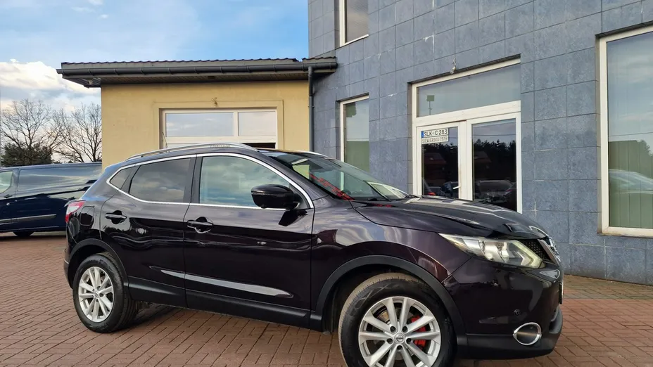 NISSAN Qashqai -