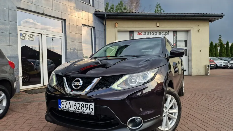 NISSAN Qashqai -