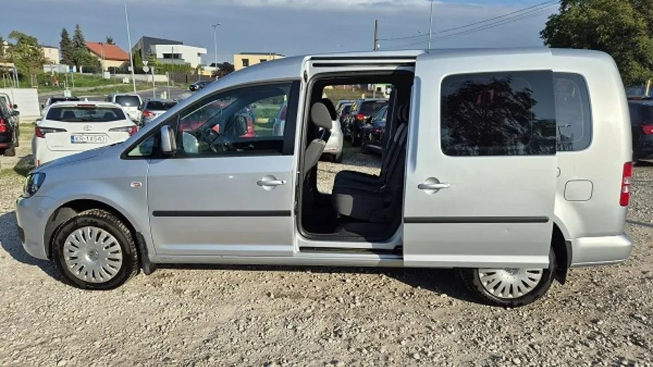 VOLKSWAGEN Caddy -