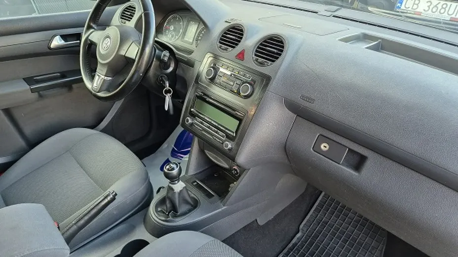 VOLKSWAGEN Caddy -
