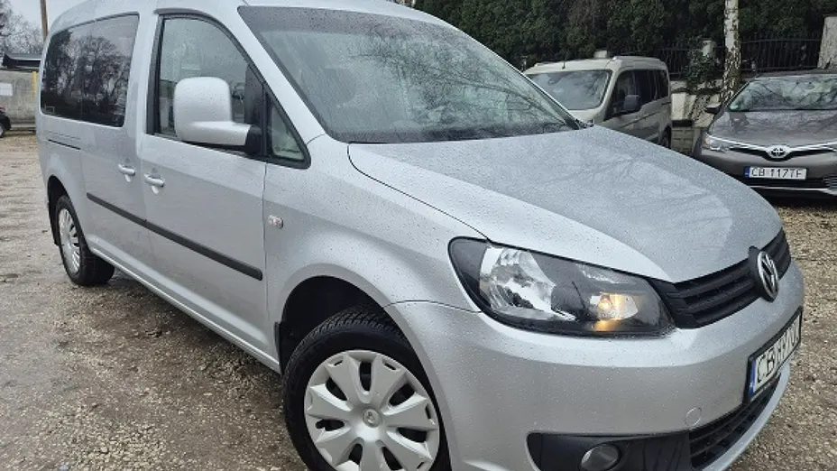 VOLKSWAGEN Caddy -