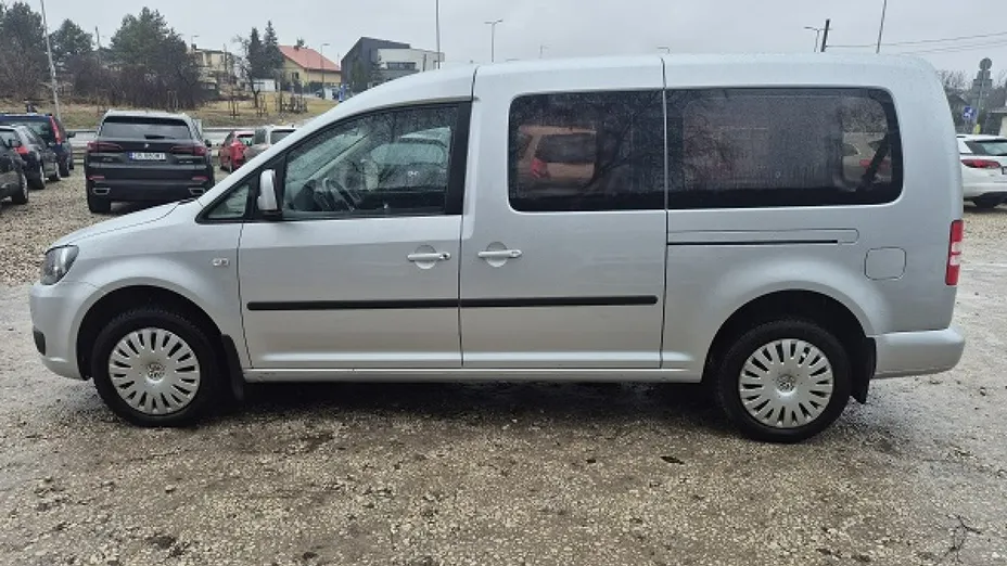 VOLKSWAGEN Caddy -