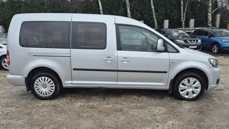 VOLKSWAGEN Caddy -