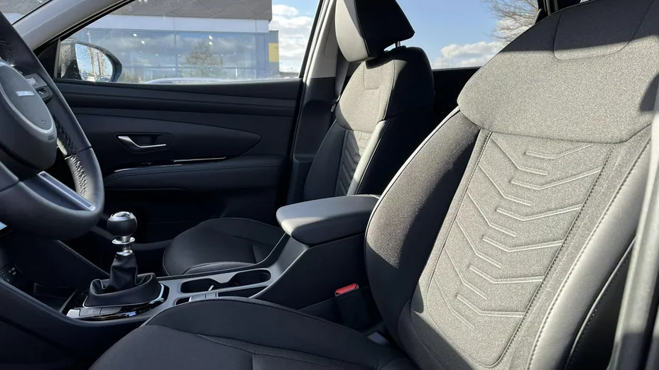 HYUNDAI Tucson -