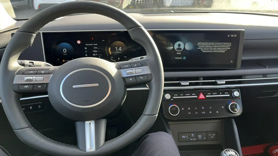 HYUNDAI Tucson -