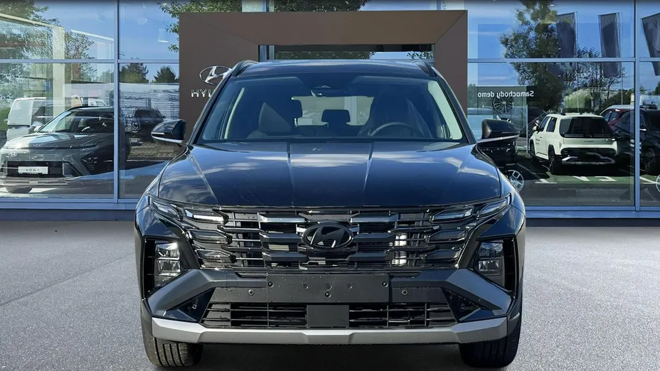 HYUNDAI Tucson -