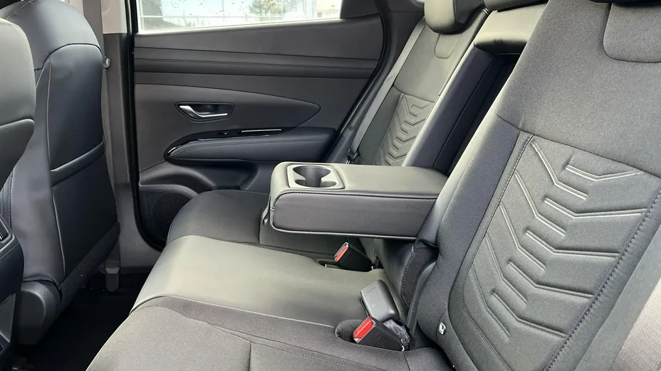 HYUNDAI Tucson -