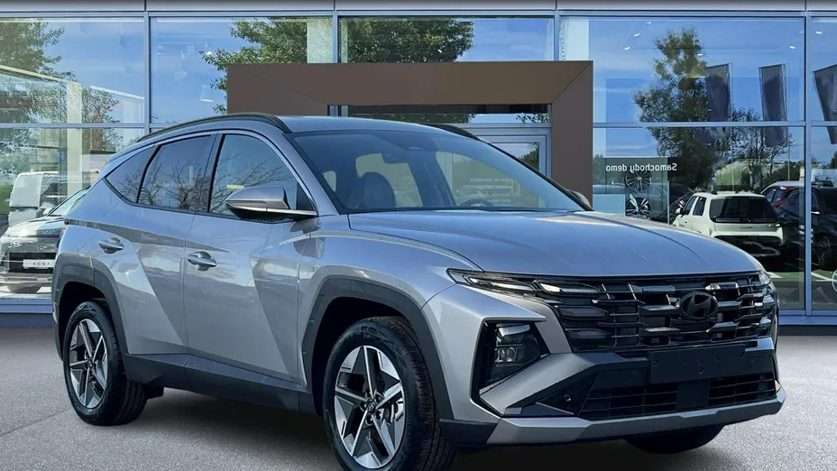 HYUNDAI Tucson -
