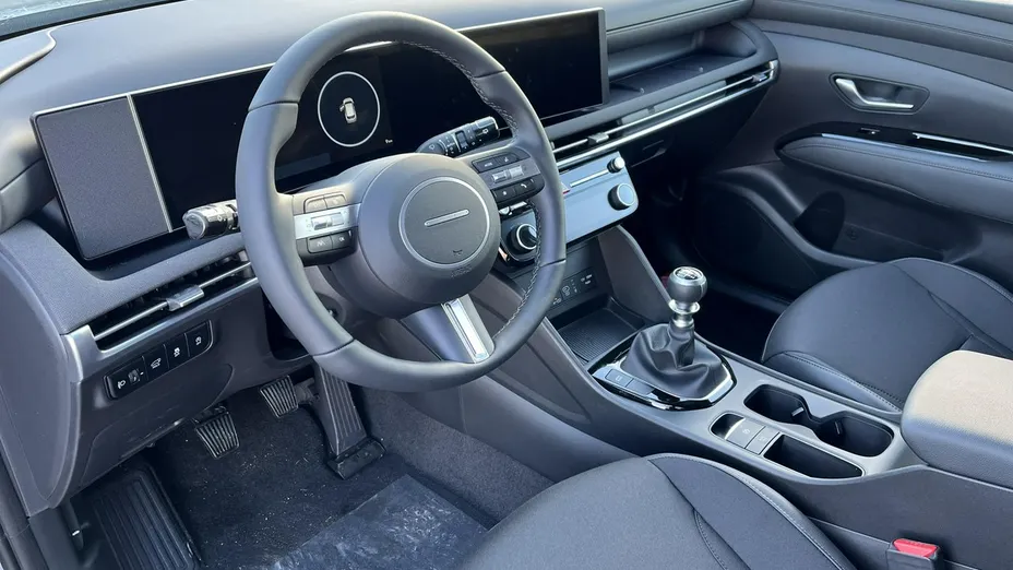 HYUNDAI Tucson -