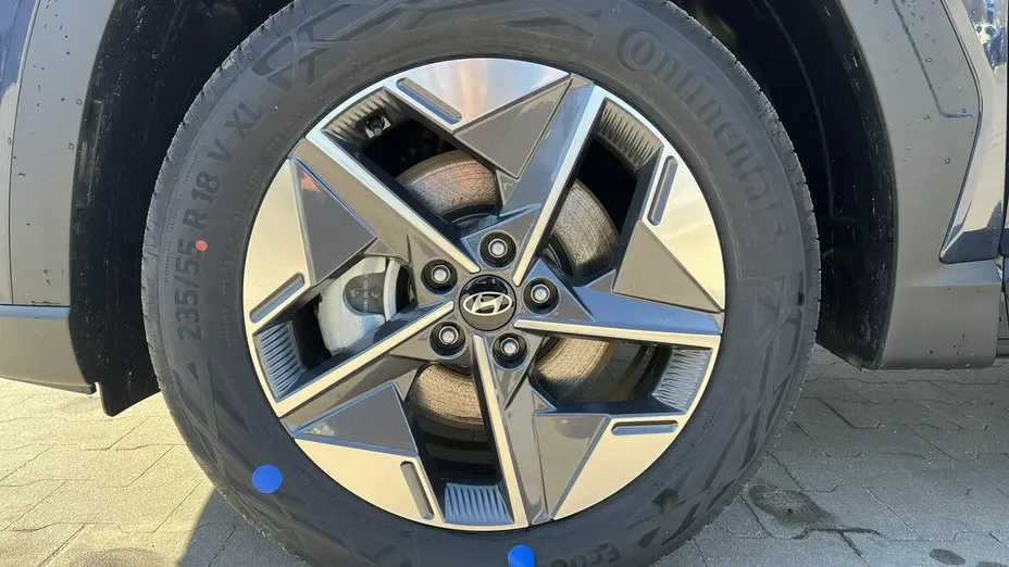 HYUNDAI Tucson -