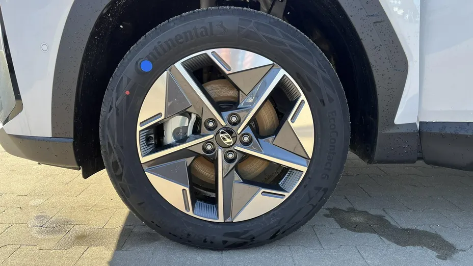 HYUNDAI Tucson -