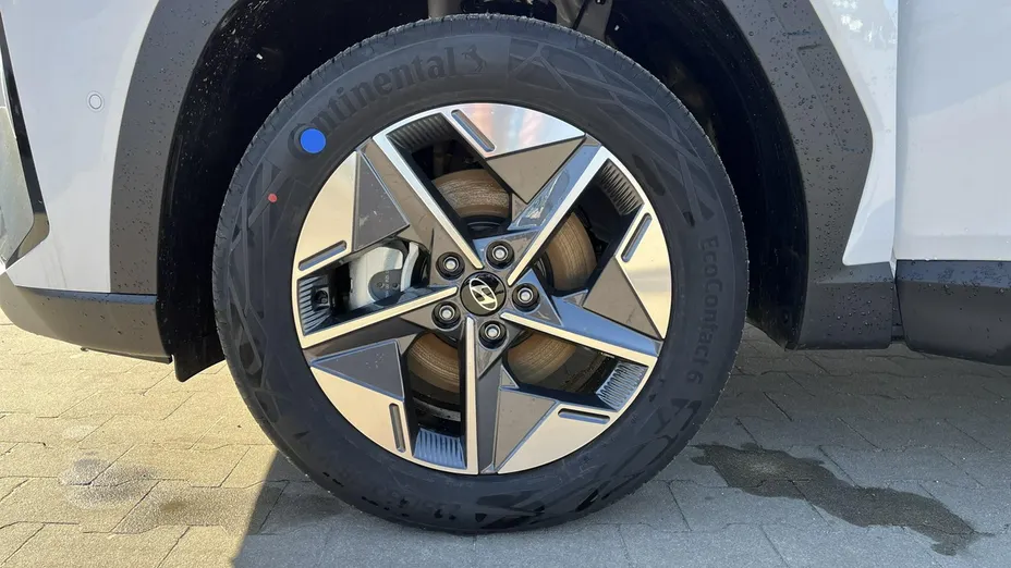 HYUNDAI Tucson -