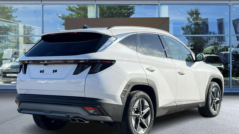 HYUNDAI Tucson -