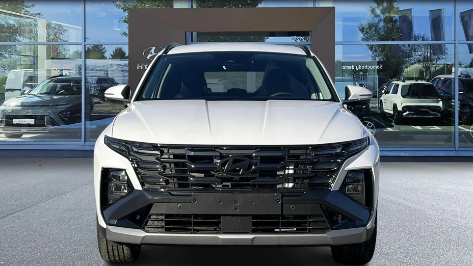 HYUNDAI Tucson -