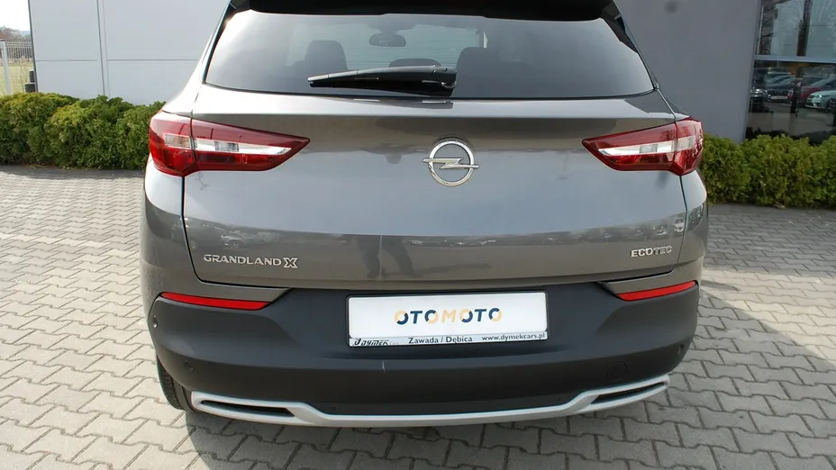 OPEL Grandland X -