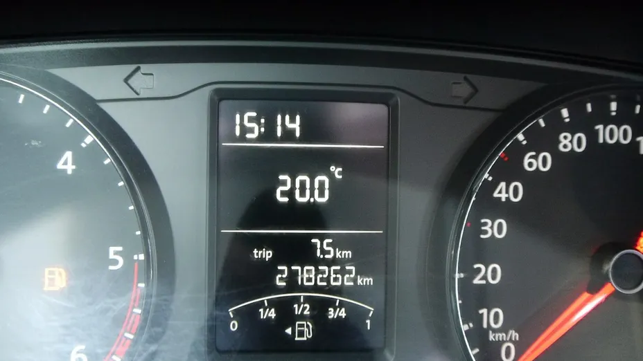 VOLKSWAGEN Transporter -