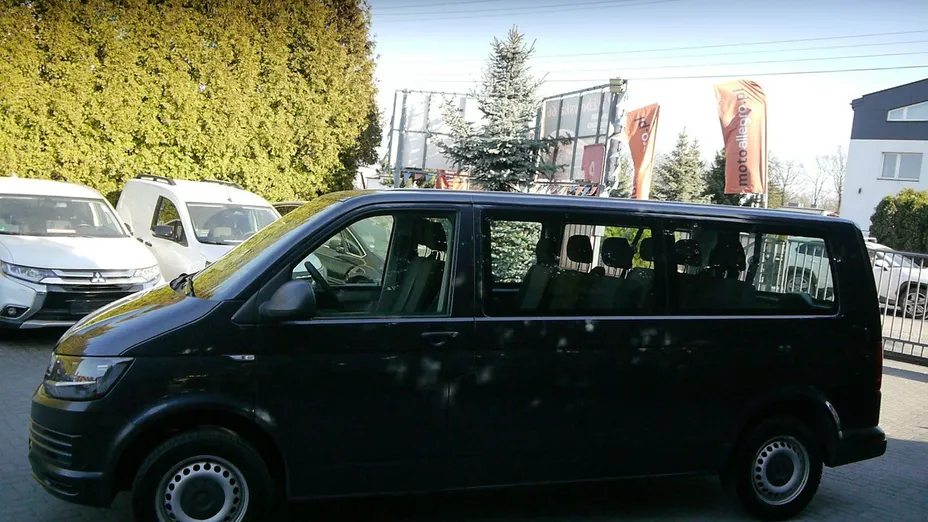 VOLKSWAGEN Transporter -