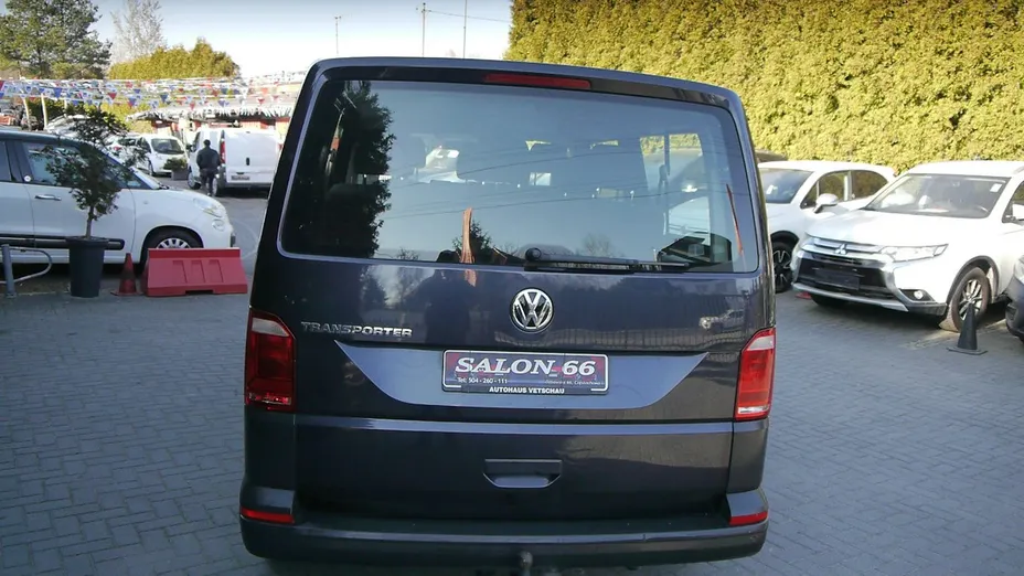 VOLKSWAGEN Transporter -
