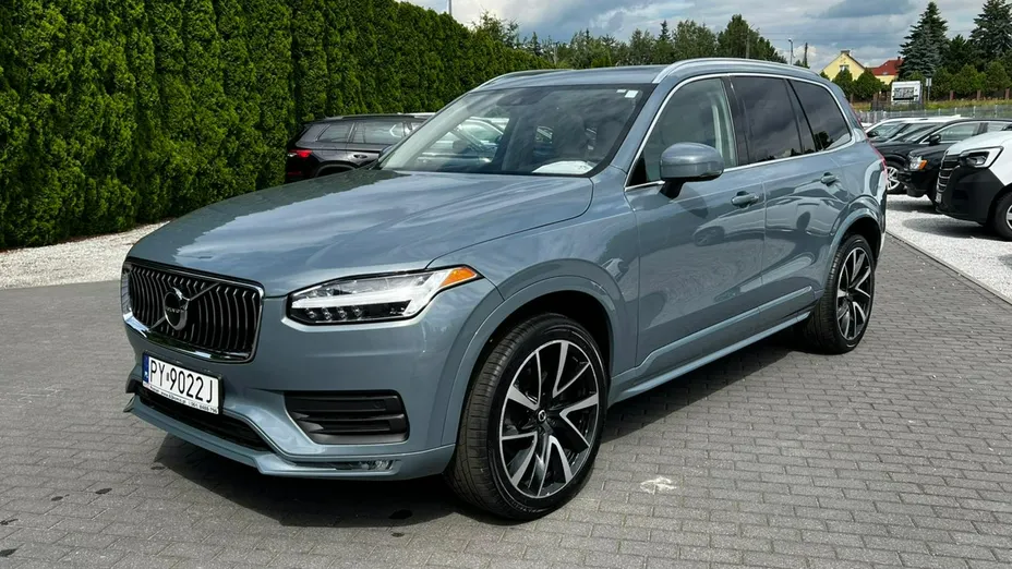 VOLVO XC90 -