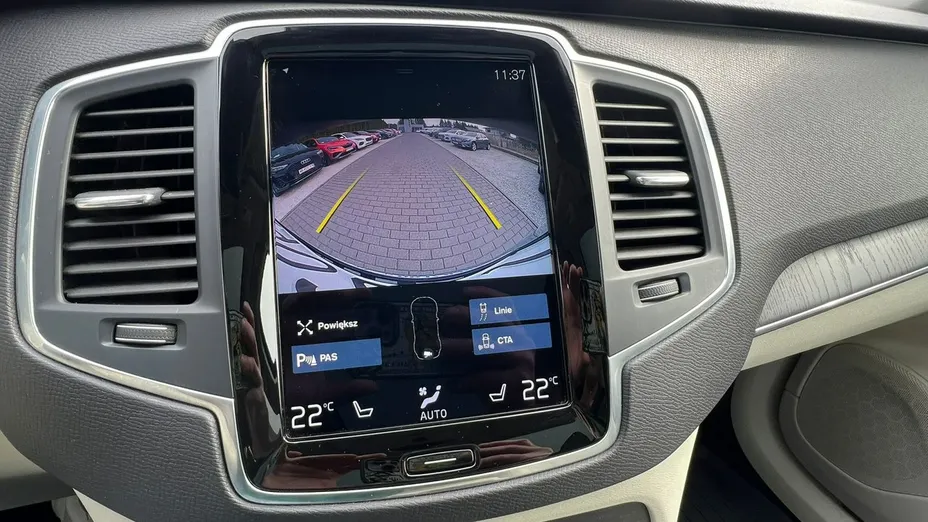 VOLVO XC90 -