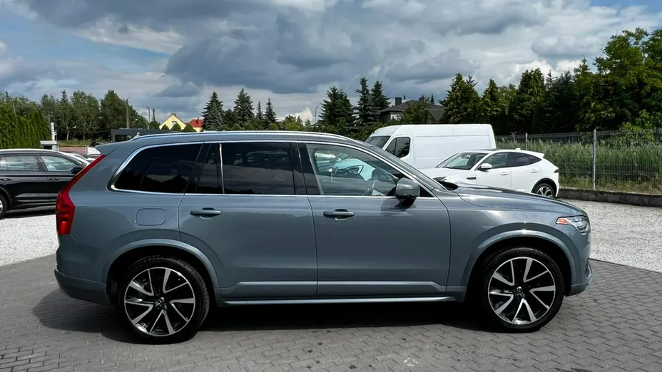 VOLVO XC90 -