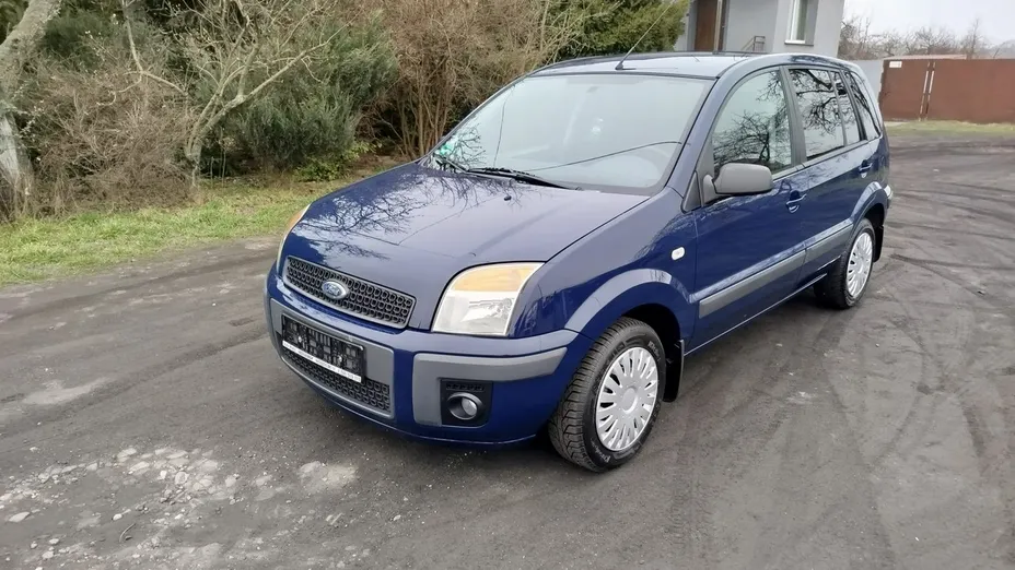 FORD Fusion -