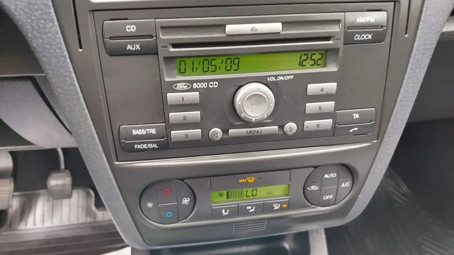 FORD Fusion -