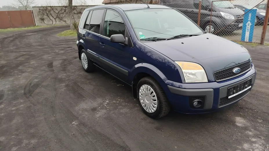 FORD Fusion -