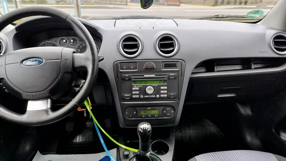 FORD Fusion -