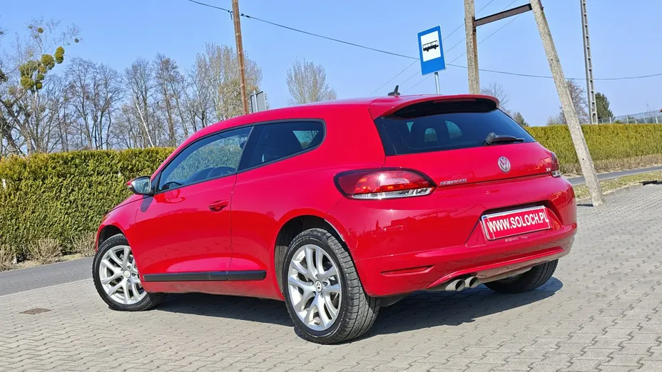 VOLKSWAGEN Scirocco -