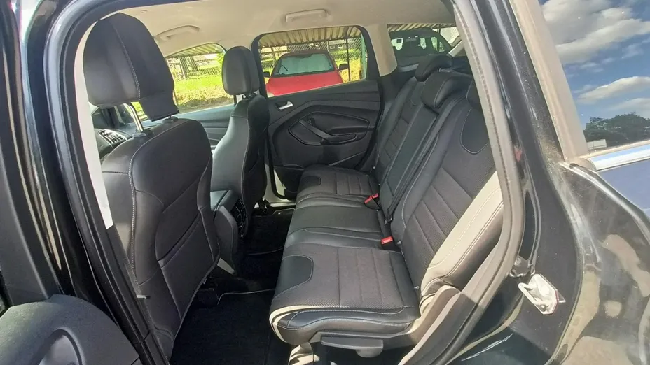 FORD Kuga -