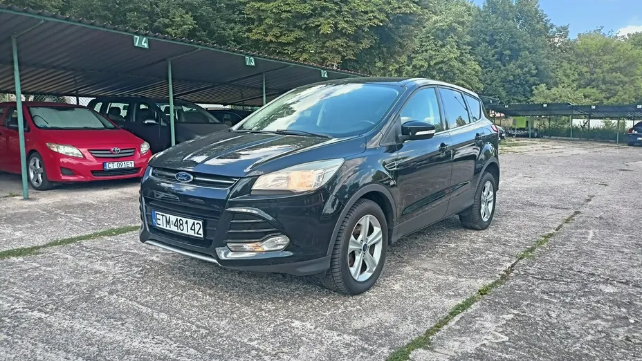 FORD Kuga -