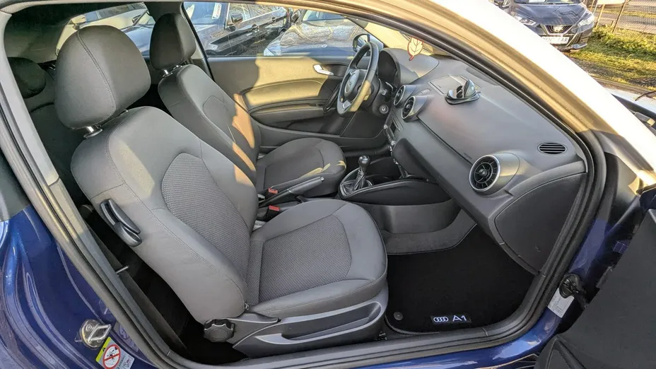 AUDI A1 -