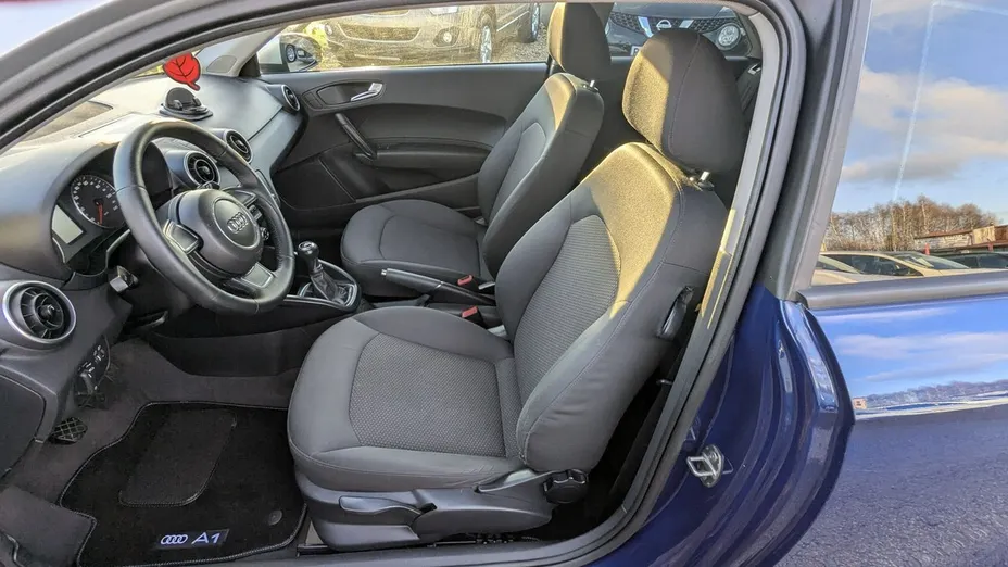 AUDI A1 -